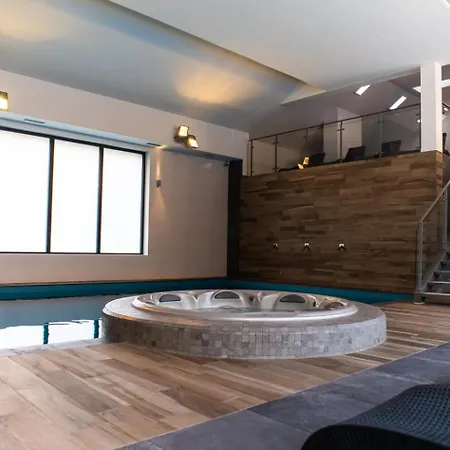 Waterline Kolobrzeg, Baseny I Strefa Rekreacyjna, Osiedle Feniks Apartman